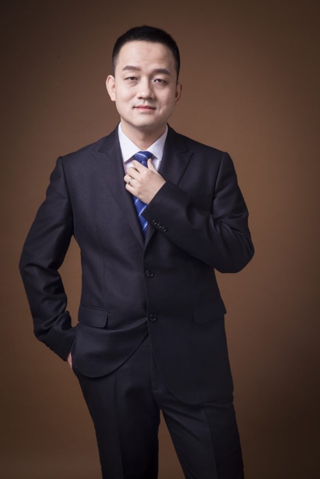 Daguang Xu